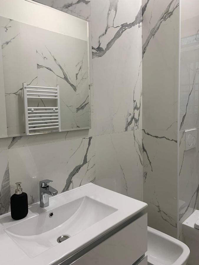 Chic Home Milano "Wifi & Smart Lock" Bagian luar foto